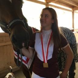 Tara Randin – Championne suisse saut 2020 Poney D – 7 août 2020